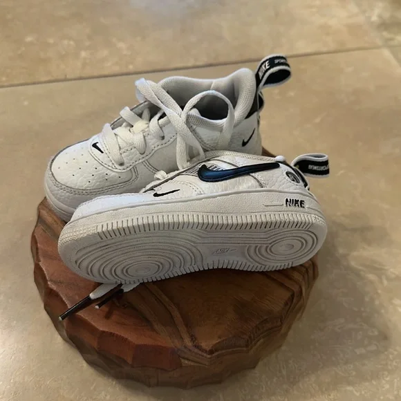 GUC Nike force LV8 utility white size 6c - Picture 3 of 3